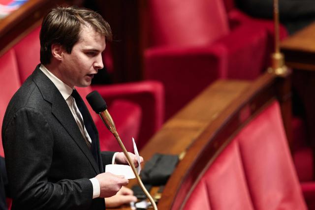 UDR's MP Bartolome Lenoir speaks during a session of questions to the government at The National Assembly, France's lower house parliament, in Paris on October 29, 2025. (Photo by Thibaud MORITZ / AFP)