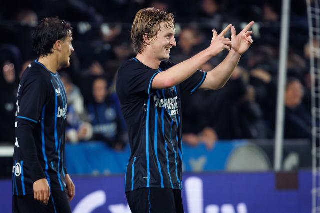 Club Brugge's Belgian midfielder #11 Cisse Sandra celebrates after scoring a goal during the Belgian Cup round of 32 football match between Club Brugge KV and Eendracht Aalst Lede in Bruges, on October 29, 2025. (Photo by KURT DESPLENTER / Belga / AFP) / Belgium OUT