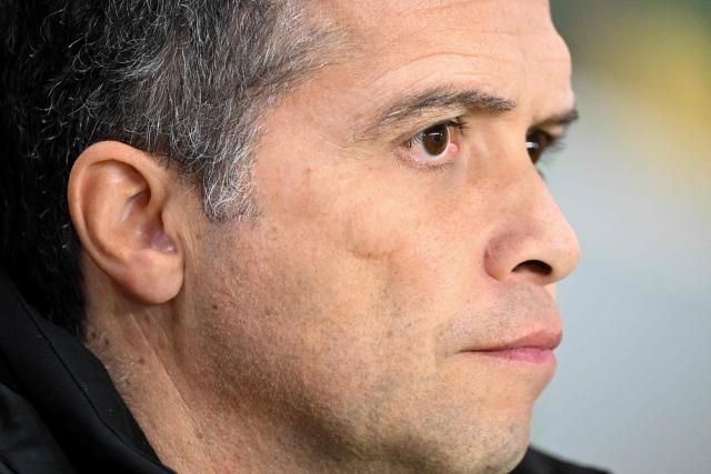 Nantes' Portuguese head coach Luis Castro looks on during the French L1 football match between FC Nantes and AS Monaco at the Stade de la Beaujoire-Louis Fonteneau in Nantes, western France, on October 29, 2025. (Photo by Sebastien Salom-Gomis / AFP)