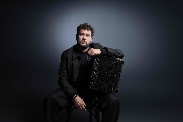 French singer Claudio Capeo poses during a photo session in Paris, on October 30, 2025. (Photo by Thibaud MORITZ / AFP)