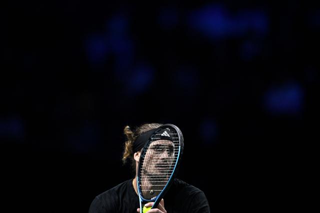 Germany's Alexander Zverev prepares to serve to Russia's Daniil Medvedev during their men's singles quarter-final match on day five of the Paris ATP Masters 1000 tennis tournament at the Paris La Défense Arena in Nanterre, on the outskirts of Paris, on October 31, 2025. (Photo by JULIEN DE ROSA / AFP)