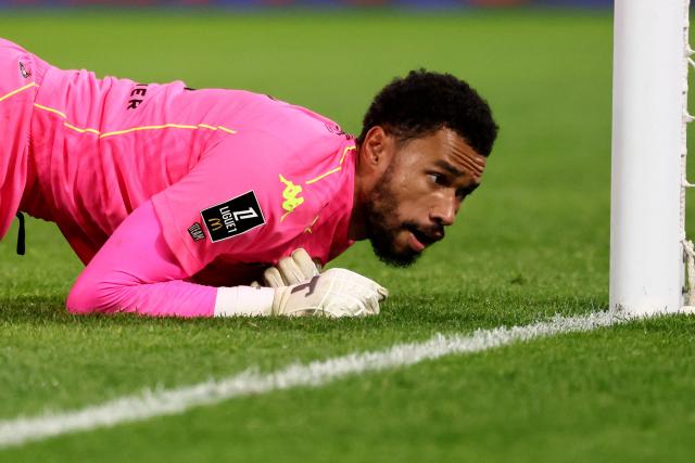 Nice's Senegalese goalkeeper #80 Yehvann Diouf reacts during the French L1 football match between Paris Saint-Germain (PSG) and OGC Nice at the Parc des Princes stadium in Paris on November 1, 2025. (Photo by FRANCK FIFE / AFP)