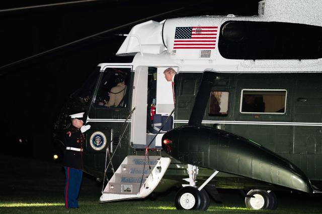 US President Donald Trump steps off Marine One on the South Lawn upon arrival at the White House in Washington, DC, on November 2, 2025. Trump is returning to the White House from his Mar-a-Lago, Florida, residence where he spent the weekend. (Photo by Allison ROBBERT / AFP)