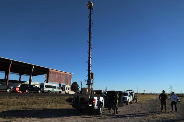 A communications antenna used by US Border Patrol agents from the Big Bend Sector in the search for drugs and irregular migrants is pictured at the Marfa checkpoint in Texas, United States, on November 3, 2025. (Photo by HERIKA MARTINEZ / AFP)
