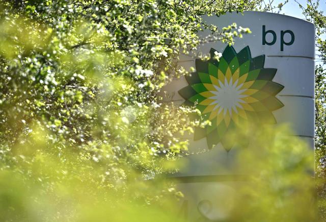 (FILES) A photograph taken on April 30, 2022 shows the logo of the multi-national oil and gas company BP (British Petroleum) at a petrol station in Tonbridge, south east of London. British energy group BP on November 4, 2025, reported a sharp rise in net profit for the third quarter, as it presses on with its turnaround plan, offsetting falling oil prices. Profit after tax jumped to $1.16 billion for the July-September period, compared with $206 million in the third quarter of 2024, BP said in an earnings statement. (Photo by Ben Stansall / AFP)
