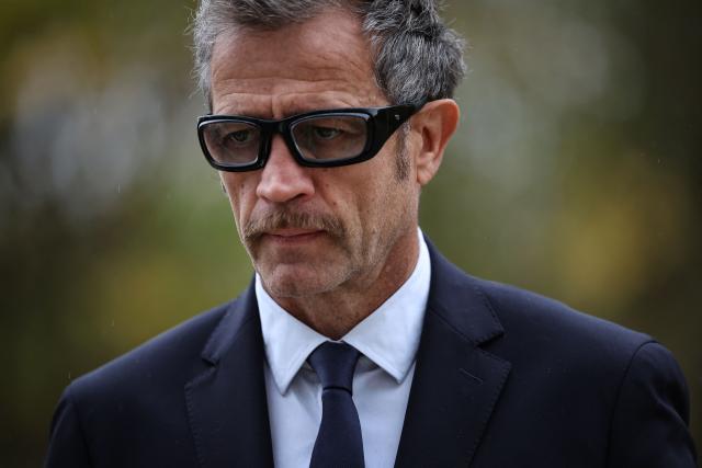 France's national rugby union team head coach Fabien Galthie arrives for a press conference to announce the team's composition ahead of the Autumn Nations Series international rugby union test match between France and South Africa, in Marcoussis, south of Paris, on November 6, 2025. (Photo by Anne-Christine POUJOULAT / AFP)