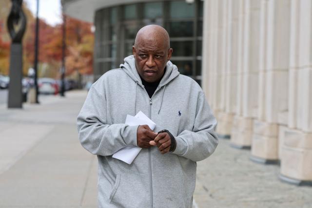 Robert stood departs Brooklyn Federal Court following his arraignment on charges tied to illegal sports betting and poker game schemes on November 6, 2025 in New York City. NBA coach Chauncey Billups, player Terry Rozier and a former NBA player and assistant coach, Damon Jones, were also among the six people arrested in late October 2025 in a sports betting and illegal poker case. (Photo by ANGELA WEISS / AFP)