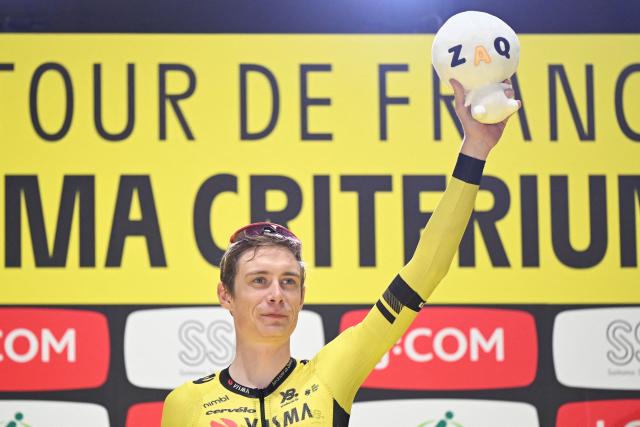 Team Visma-Lease a Bike rider Jonas Vingegaard Hansen of Denmark celebrates after winning the Tour de France Saitama Criterium cycling race in Saitama on November 9, 2025. (Photo by GREG BAKER / AFP)