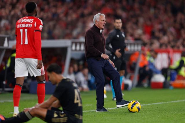 SL Benfica's Portuguese head coach #00 Jose Mourinho kicks the ball during the Portuguese league football match between SL Benfica and Casa Pia AC at Estadio da Luz in Lisbon on November 9, 2025. (Photo by FILIPE AMORIM / AFP)