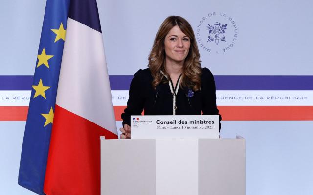 France's Government Spokesperson Maud Bregeon holds a press conference following the weekly cabinet meeting, in Paris on November 10, 2025. (Photo by GEOFFROY VAN DER HASSELT / AFP)