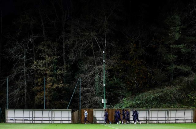 France's players take part in a training session as part of the preparations for the upcoming FIFA World Cup 2026 Group D European qualification football matches, at the team's training grounds in Clairefontaine-en-Yvelines, southwest of Paris, on November 10, 2025. France will face Ukraine on November 13 and Azerbaidjan on November 17, 2025. (Photo by FRANCK FIFE / AFP)