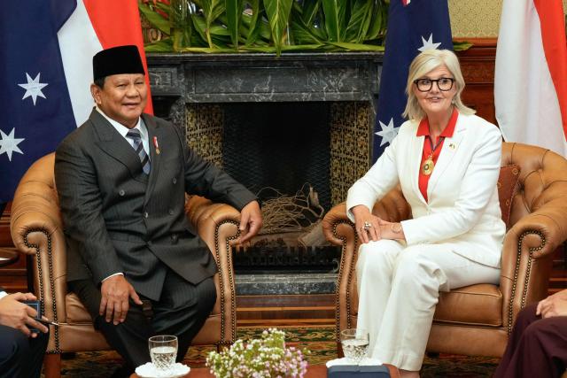 Indonesia's President Prabowo Subianto (L) meets with Australia's Governor General Sam Mostyn at Admiralty House in Sydney on November 12, 2025. (Photo by Rick Rycroft / POOL / AFP)