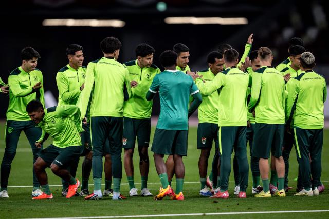 Bolivia's players take part in a training session ahead of their friendly football match against Japan at the National Stadium in Tokyo on November 17, 2025. (Photo by Philip FONG / AFP)