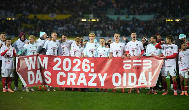 Austria's players celebrate after the FIFA World Cup 2026 European qualification Group H football match between Austria and Bosnia and Herzegovina, in Vienna on November 18, 2025. (Photo by GEORG HOCHMUTH / APA / AFP) / Austria OUT