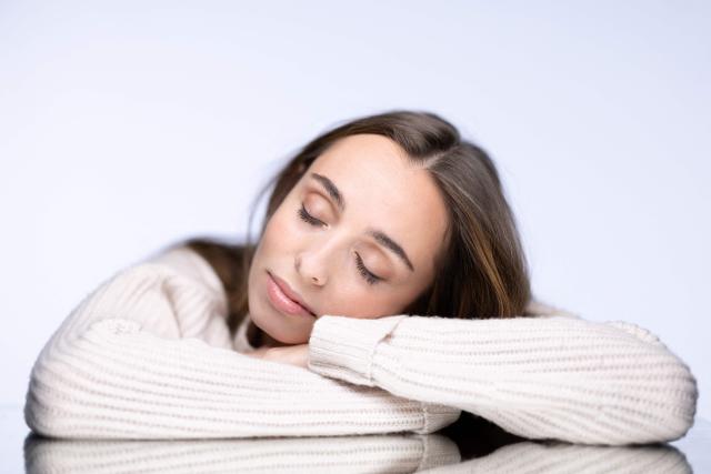 French-Italian mezzo-soprano Lea Desandre poses during a photo session in Paris, on November 17, 2025. (Photo by JOEL SAGET / AFP)