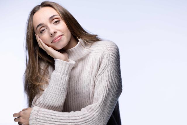 French-Italian mezzo-soprano Lea Desandre poses during a photo session in Paris, on November 17, 2025. (Photo by JOEL SAGET / AFP)
