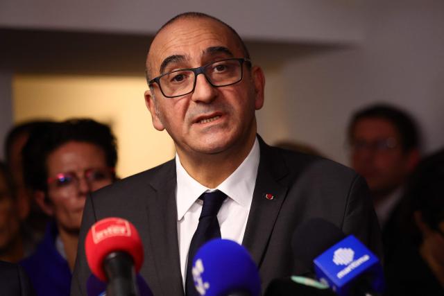 France's Interior Minister Laurent Nunez answers journalists' questions during a visit following the killing last week in Marseille of the younger brother of anti-drug activist, in Marseille on November 20, 2025. The killing last week in Marseille of Mehdi Kessaci, the younger brother of anti-drug activist Amine Kessaci amplified concern over the soaring death toll of narcotics-driven crime. (Photo by Clement MAHOUDEAU / AFP)