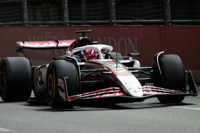 Haas F1 Team's French driver Esteban Ocon races during the first practice session for the Las Vegas Formula One Grand Prix at the Las Vegas Strip Circuit in Las Vegas, Nevada, on November 20, 2025. (Photo by Frederic J. Brown / AFP)