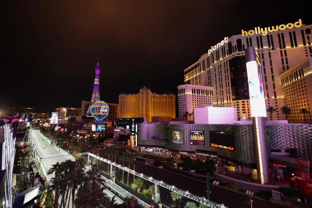 An overall view of the Las Vegas Strip Circuit during the second practice session for the Las Vegas Formula One Grand Prix in Las Vegas, Nevada, on November 20, 2025. (Photo by Patrick T. Fallon / AFP)
