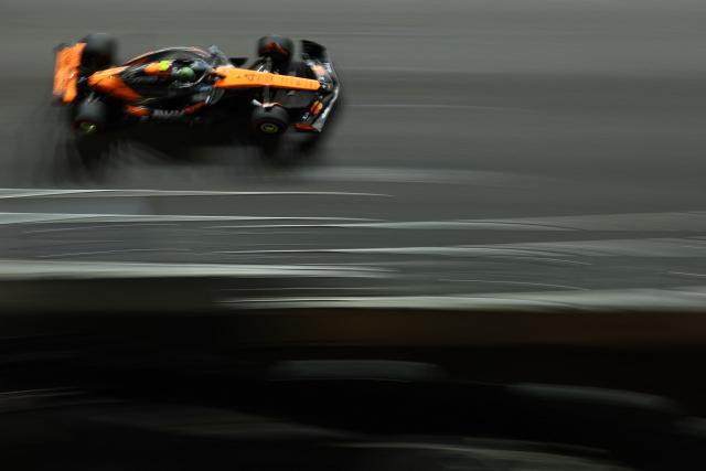 McLaren's British driver Lando Norris races during the second practice session for the Las Vegas Formula One Grand Prix at the Las Vegas Strip Circuit in Las Vegas, Nevada, on November 20, 2025. (Photo by Patrick T. Fallon / AFP)