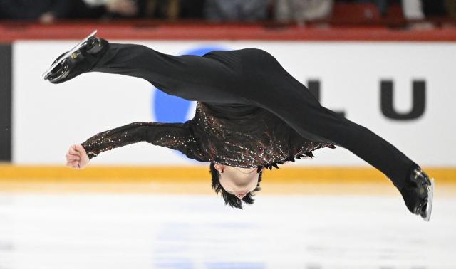 Jimmy Ma of USA performs in the Men's Short Program during figure skating ISU Grand Prix Finlandia Trophy Helsinki, Finland on November 21, 2025. (Photo by Heikki Saukkomaa / Lehtikuva / AFP) / Finland OUT