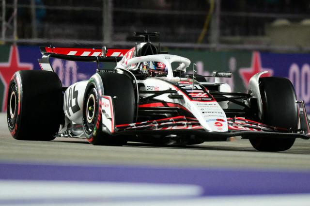 Haas F1 Team's French driver Esteban Ocon races during the third practice session for the Las Vegas Formula One Grand Prix at the Las Vegas Strip Circuit in Las Vegas, Nevada, on November 21, 2025. (Photo by Frederic J. Brown / AFP)