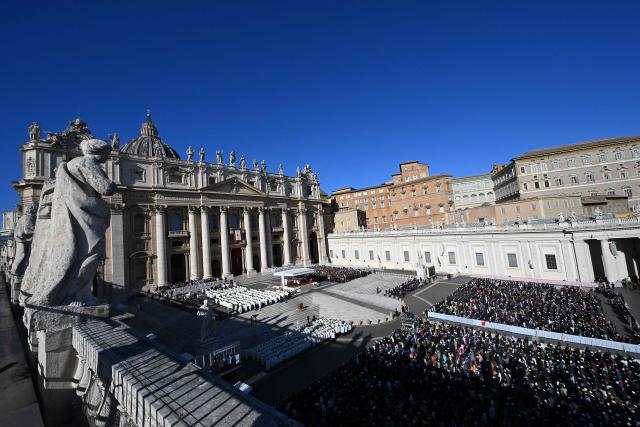 General view taken during the mass of Jubilee of Choirs and Choral Society at St Peter's Square in The Vatican on November 23, 2025. (Photo by Andreas SOLARO / AFP)