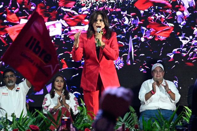 Honduras Presidential candidate for the ruling Libertad y Refundacion (LIBRE) party, Rixi Moncada delivers a speech during her closing campaign rally in Tegucigalpa on November 23, 2025. Honduras will hold presidential elections on November 30, 2025. (Photo by Orlando SIERRA / AFP)