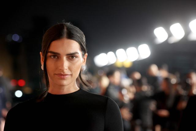 Indian model Saffron arrives on the red carpet of the inaugural Franca Fund Gala held on November 23, 2025 at the Museum of Islamic Art in Doha, Qatar. This milestone event is the latest initiative from the foundation, which honors the life and legacy ofthe late Franca Sozzani, the trailblazing editor-in-chief of Vogue Italia, by raising critical funds to drive research in preventative genomics. (Photo by Patrick BAZ / Qatar Creates / FACTSTORY) / Disclaimer: This document is neither produced nor endorsed by AFP. It is distributed under its issuer sole responsibility. Its reproduction is authorized in context without any distortion of content. If you have any question about this document, please contact its issuer.