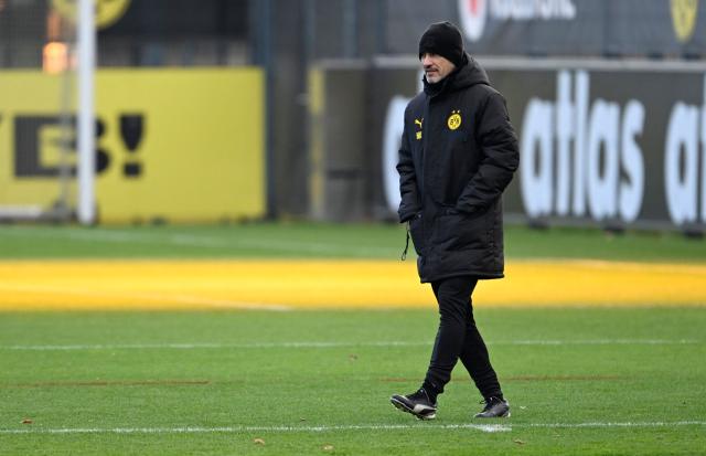 Dortmund's Croatian head coach Niko Kovac oversees a training session in Dortmund, western Germany on November 24, 2025, on the eve of the UEFA Champions League, league phase - Day 5 football match, Borussia Dortmund v Villarreal CF. (Photo by Ina FASSBENDER / AFP)