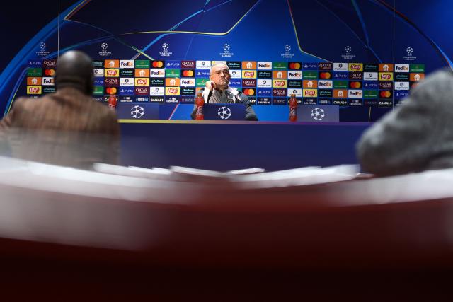 Paris Saint-Germain's Spanish head coach Luis Enrique speaks during a press conference at the Campus Paris Saint-Germain in Poissy, in the western outskirts of Paris, on November 25, 2025, on the eve of the UEFA Champions League first round day 5 football match between Paris Saint-Germain and Tottenham Hotspur. (Photo by FRANCK FIFE / AFP)