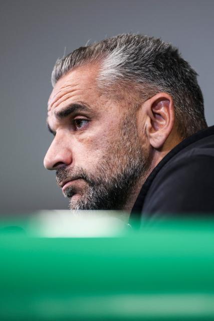 Sporting’s coach Rui Borges gives a press conference at Alvalade stadium in Lisbon, on November 25, 2025 on the eve of their UEFA Champions League football match against Club Brugge. (Photo by PATRICIA DE MELO MOREIRA / AFP)