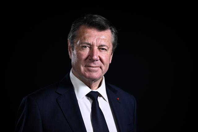 TOPSHOT - France's mayor of Nice Christian Estrosi poses during a photo session, in Paris on November 26, 2025. (Photo by JULIEN DE ROSA / AFP)