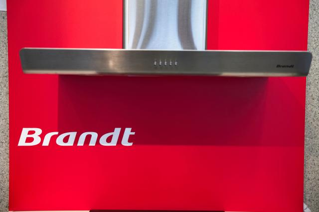 (FILES) This photograph shows the logo of Brandt at the Brandt factory in Orleans, Central France, on November 15, 2021 . No sufficiently finalized takeover offer has been submitted for the Brandt group, one of the last major manufacturers of household appliances in France, which was placed in receivership in October, the president of the Centre-Val de Loire region, François Bonneau, told AFP on November 27, 2025. (Photo by GUILLAUME SOUVANT / AFP)