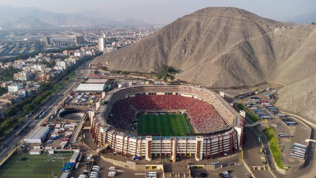 This aerial view shows the all Brazilian Copa Libertadores final football match between Palmeiras and Flamengo at Monumental 'U' Marathon stadium in Lima on November 29, 2025. (Photo by Renato PAJUELO / AFP)