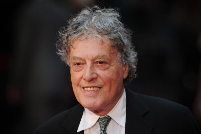 (FILES) British playwright Tom Stoppard arrives to attend the worldwide premiere of 'Anna Karenina' in central London on September 4, 2012. British playwright Tom Stoppard, who won an Oscar for the screenplay of the 1998 film "Shakespeare In Love", has died at the age of 88, United Agents announced late November 29, 2025. (Photo by CARL COURT / AFP)