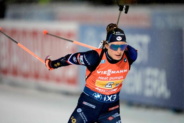 France's Justine Braisax-Bouchet competes in the mixed relay event of the IBU Biathlon World Cup in Oestersund, Sweden on November 30, 2025. (Photo by Bjorn LARSSON ROSVALL / various sources / AFP) / Sweden OUT