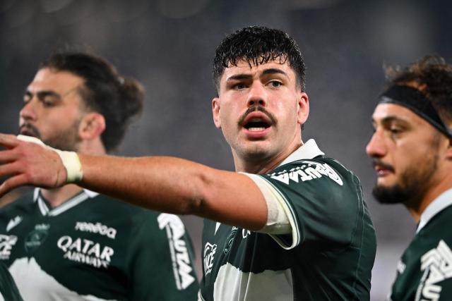 Pau's French lock Hugo Auradou gestures during the French Top 14 rugby union match between Section Paloise Bearn Pyrenees (Pau) and Stade Rochelais (La Rochelle) at Stade du Hameau in Pau, south-western France on November 30, 2025. (Photo by Gaizka IROZ / AFP)