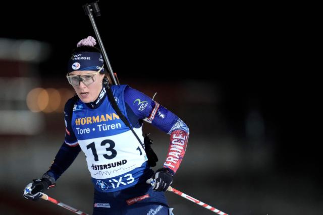 France's Camille Bened skis during the women's 15km individual event of the IBU Biathlon World Cup in Oestersund, Sweden, on December 2, 2025. (Photo by Bjorn LARSSON ROSVALL / TT NEWS AGENCY / AFP) / Sweden OUT