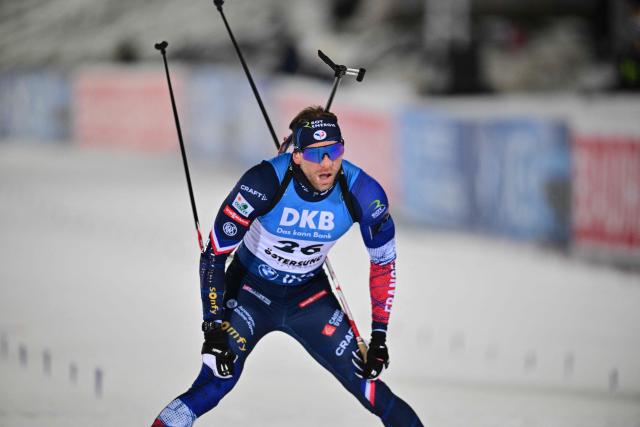 France's Emilien Claude reacts after the men's 20 km individual competition of the IBU Biathlon World Cup in Oestersund, Sweden on December 3, 2025. (Photo by Hanna BRUNLOF / TT NEWS AGENCY / AFP) / Sweden OUT