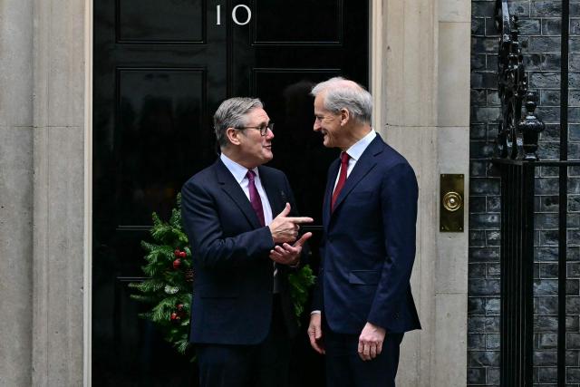 Britain's Prime Minister Keir Starmer (L) speaks with Norway's Prime Minister Jonas Gahr Store during the latter's visit to Downing Street in central London on December 4, 2025. (Photo by Ben STANSALL / AFP)