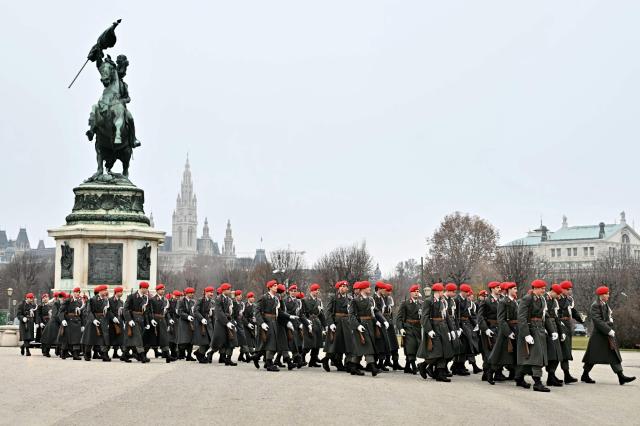 Members of an Austrian honor guard march outside of the Hofburg Palace, venue of a Ministerial Council meeting of the Oranization for Security and Co-operation in Europe (OSCE) on December 4, 2025 in Vienna, Austria. (Photo by Joe Klamar / AFP)