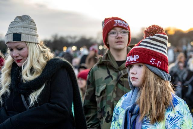 Attendees arrive for the National Christmas Tree Lighting at the Ellipse in Washington, DC, on December 4, 2025. (Photo by Alex WROBLEWSKI / AFP)