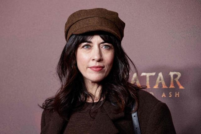 French singer-songwriter Nolwenn Leroy poses during a photocall for the European premiere of "Avatar: Fire and Ash" at the Seine Musicale concert hall in Boulogne-Billancourt, on the outskirts of Paris on December 5, 2025. (Photo by STEPHANE DE SAKUTIN / AFP)