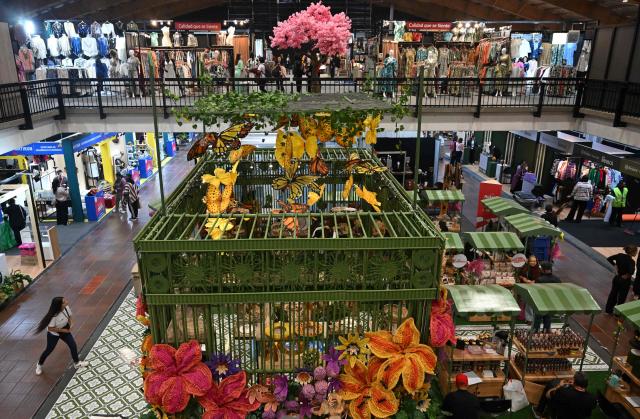 General view of Expoartesanias Fair, which highlights artisans work and their ancestral creations in Bogota on December 5, 2025. (Photo by Raul ARBOLEDA / AFP)