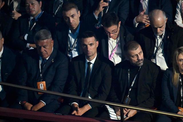 Argentina's Head coach Lionel Scaloni(bottom C) is seen during the draw for the 2026 FIFA Football World Cup taking place in the US, Canada and Mexico, at the Kennedy Center, in Washington, DC, on December 5, 2025. (Photo by Pedro UGARTE / AFP)