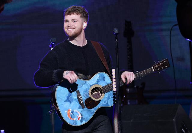 US singer-songwriter Alex Warren performs on stage during the KIIS FM's iHeartRadio Jingle Ball 2025 at the Inuit Dome in Inglewood, California on December 4, 2025. (Photo by Michael Tran / AFP)