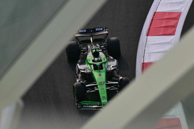 Kick Sauber's German driver Nico Hulkenberg drives during the third practice session ahead of the Abu Dhabi Formula One Grand Prix at the Yas Marina Circuit in Abu Dhabi on December 6, 2025. (Photo by Andrej ISAKOVIC / AFP)
