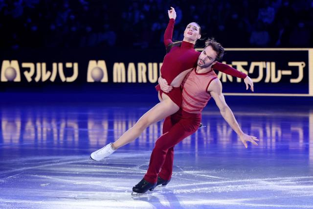 France's Laurence Fournier Beaudry and Guillaume Cizeron perform in the exhibition gala at the ISU Grand Prix of Figure Skating Final in Nagoya on December 7, 2025. (Photo by PAUL MILLER / AFP)