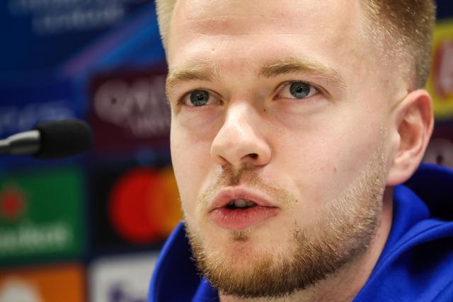 Marseille's Belgian midfielder Arthur Vermeeren speaks during a press conference at the RSC Anderlecht Stadium, in Brussels, on December 8, 2025 on the eve of their UEFA Champions League football match against Royale Union Saint-Gilloise. (Photo by VIRGINIE LEFOUR / Belga / AFP) / Belgium OUT